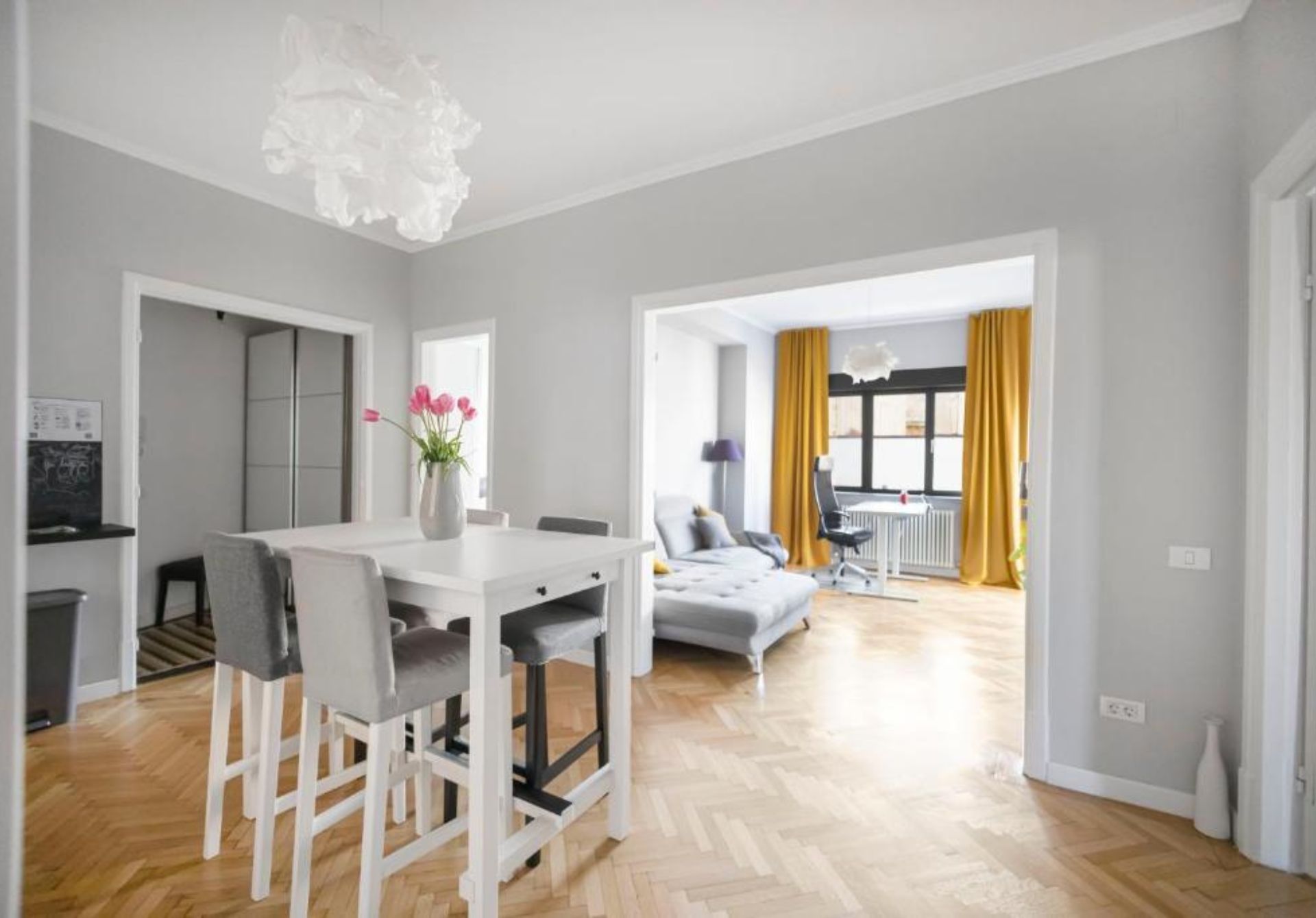 Your Big City Home in Bucharest center